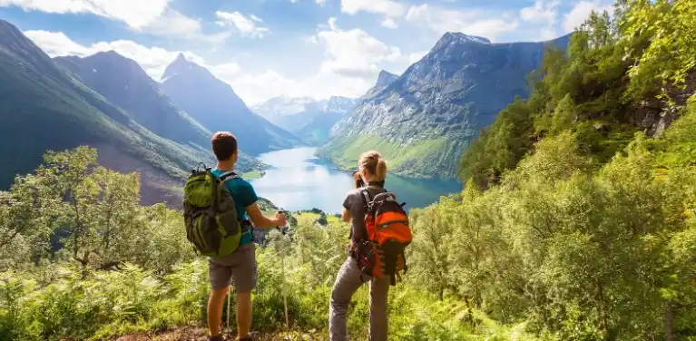 Warum Wanderurlaub Ihr Herz Für Abenteuer Höher Schlagen Lässt