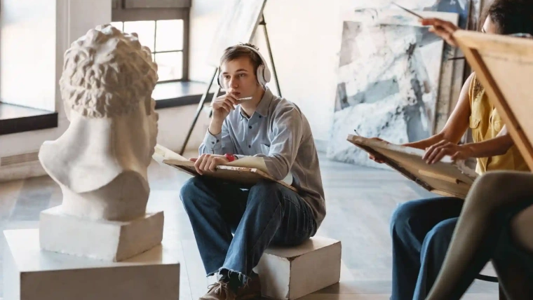 moderne Kunst interpretieren
